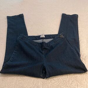 Chico’s Denim Blue Stretch Slim Ankle Jeans Chico Size size 2 or US Size 12